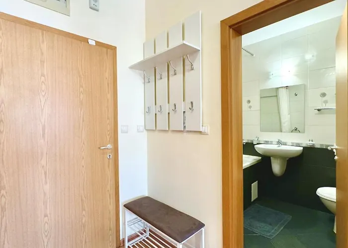 Lejlighed Bratanov Garden Of Eden