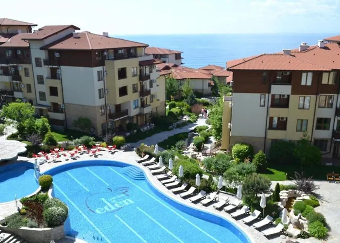 Bratanov Garden Of Eden * Sveti Vlas